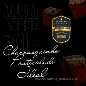 ESPETINHO DE CARNE COM BACON